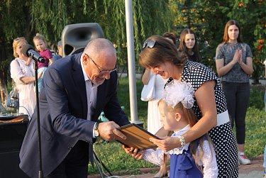 Иван Дикман: «Оказывать поддержку всем, кто в ней нуждается»